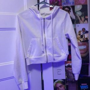 Cropped white hoodie